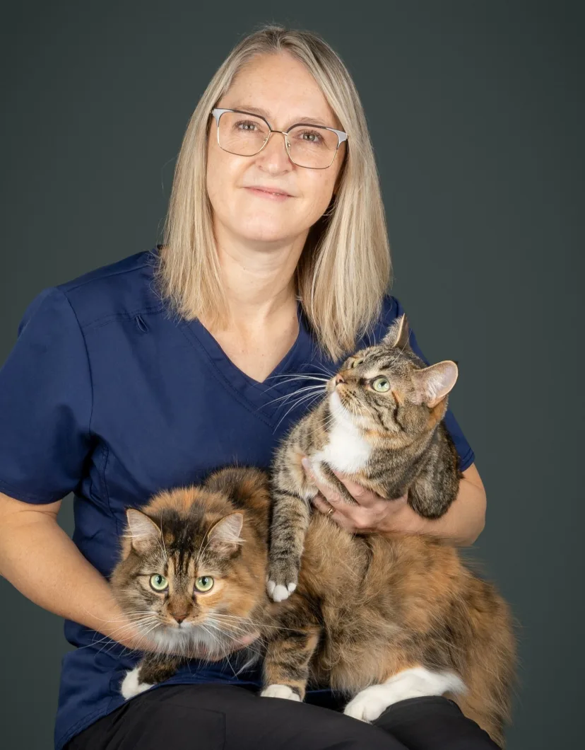 Jo-Anne Blair, veterinary technician at Island City Animal Hospital